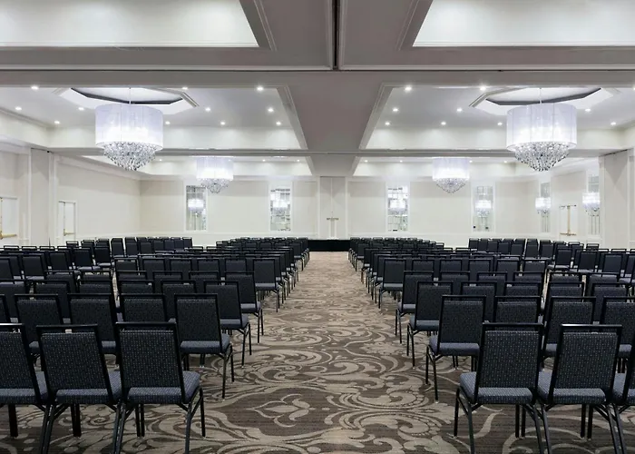 Sheraton Charlotte Hotel
